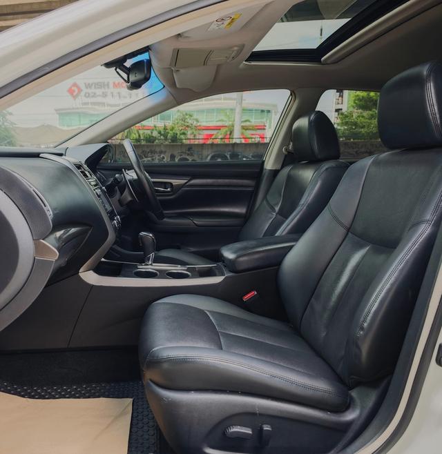 NISSAN TEANA 2.5 XV Navi Sunroof ปี 2015 6