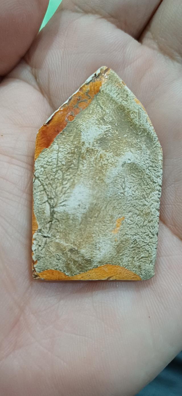 พระขุนแผนพิมพ์ห้าเหลี่ยมอกใหญ่ เนื้อกระเบื้องเคลือบ กรุวัดใหญ่ชัยมงคล อยุธยา รูปย่อยที่ 2