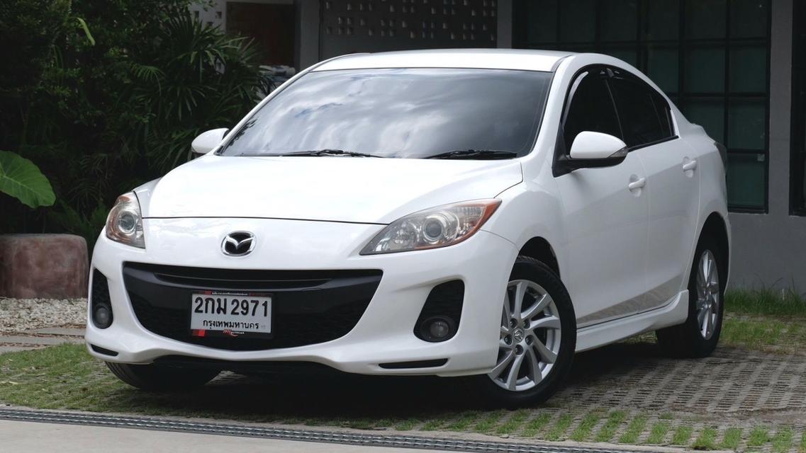 รหัสรถ KN2971 MAZDA3 SPIRIT SEDAN