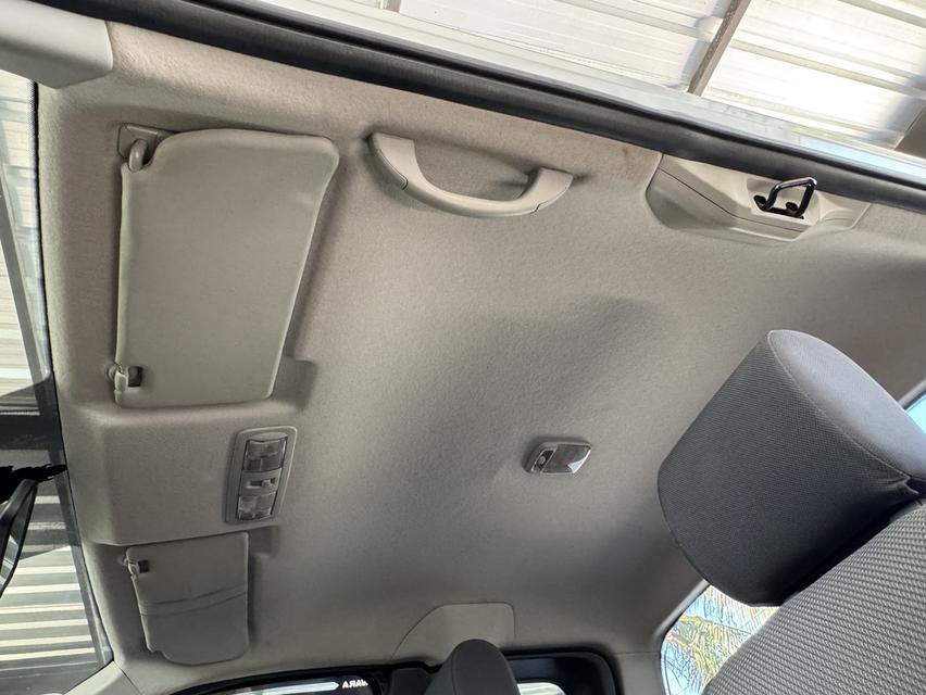 รถบ้านมือเดียวแท้ๆสภาพป้ายแดง NISSAN NAVARA Calibre King Cab เครื่องยนต์ดีเซล 2.5 ลิตร 16