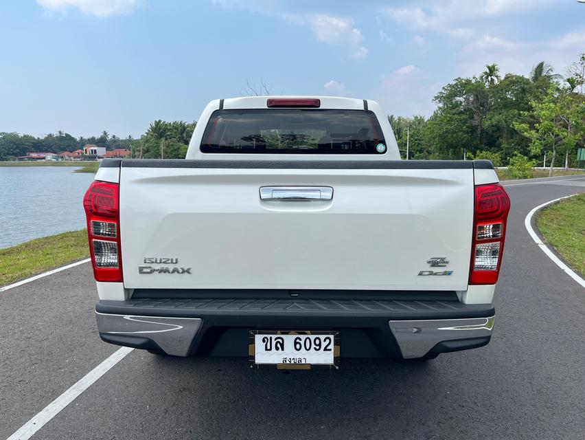 ISUZU D-Max CAB4 2018 1.9 Ddi Z Prestige MT 6