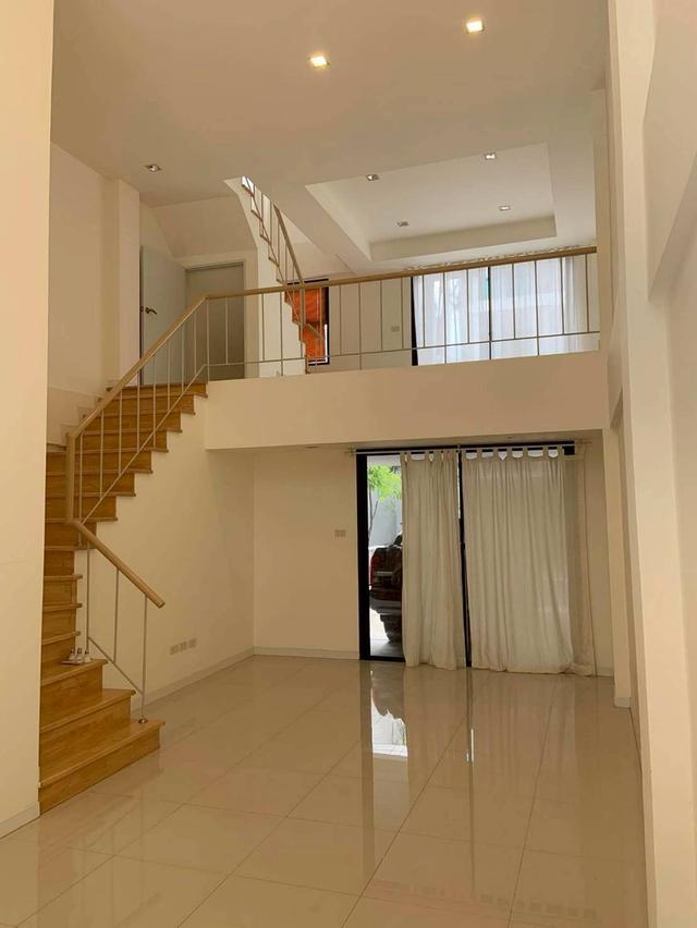 ให้เช่าทาวน์โฮม 3 ชั้น โครงการ Y Residence สุขุมวิท 113 ใกล้ BTS ศรีด่าน (N.1799)