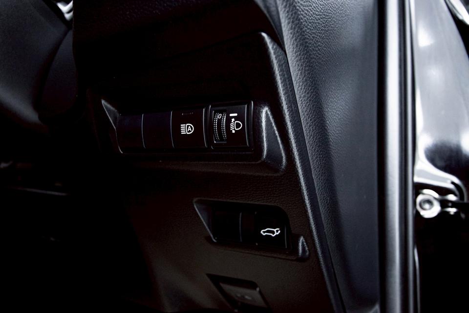 รหัสรถ 1D708 TOYOTA CROSS GR 2024 รูปที่ 5