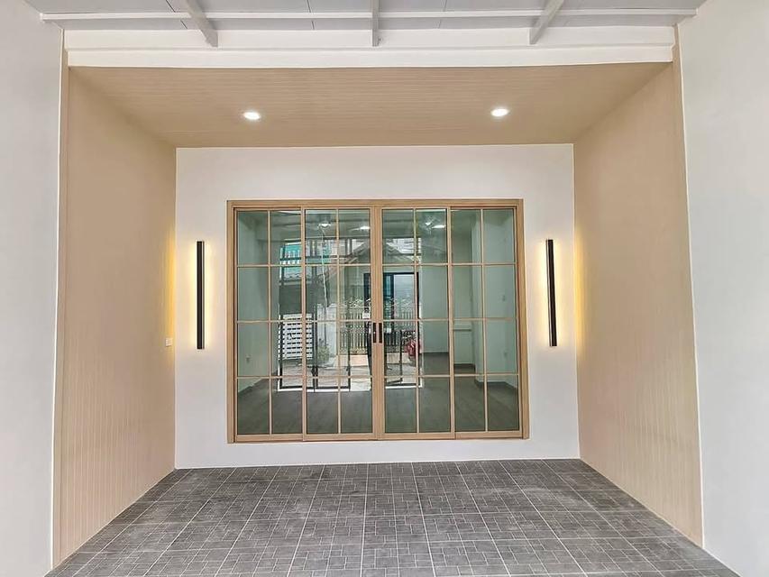 ทาวน์โฮม 2 ชั้น หมู่บ้าน ราณี ซ อ ย น ว มิ น ท ร์ 1 3 5  พร้อมทำเรื่องกู้ให้ฟรี 2