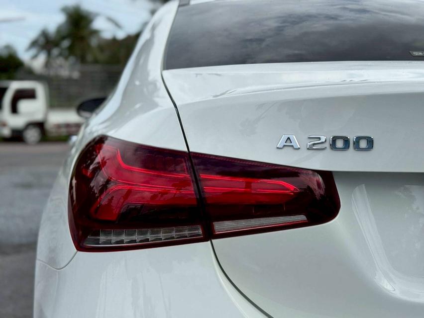 Benz A200 AMG 2022 รถสภาพป้ายแดง แต่ประหยัดไปถึง 1 ล้านบาท 6