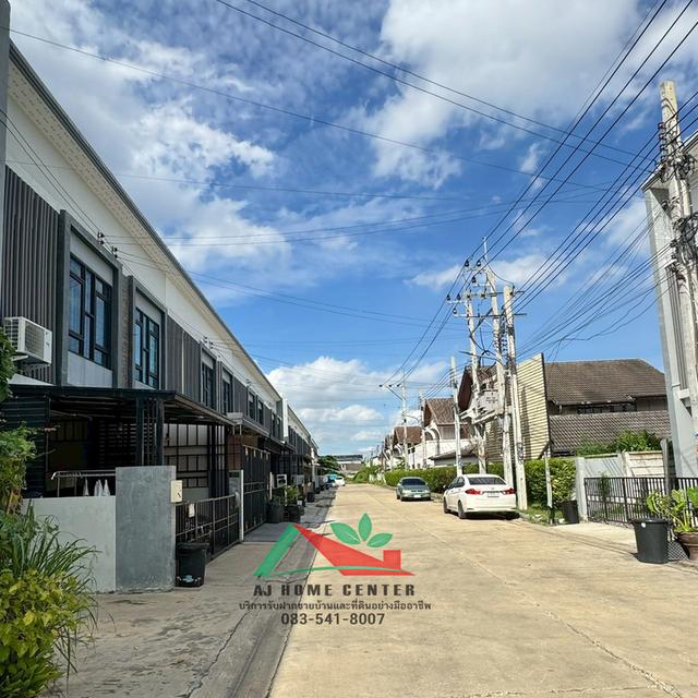 ขายทาวน์โฮม20.4ตรว. หลังมุม โครงการรูบิกส์ คิวบ์ เพชรเกษม81/6  12
