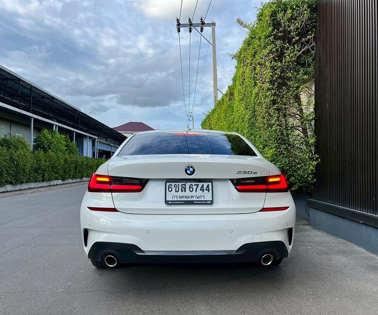 Bmw 330eMsport ปี 2020 Bsi 5 ปี 100,000  km หมด 20/12/2025 วารันตี 5 ปี 200,00 หมด 20/12/2025 5