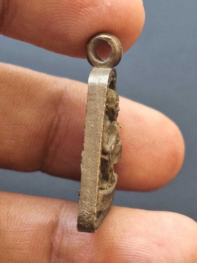 จอบเงิน100ล้าน หลวงพ่อคูณ รูปที่ 3