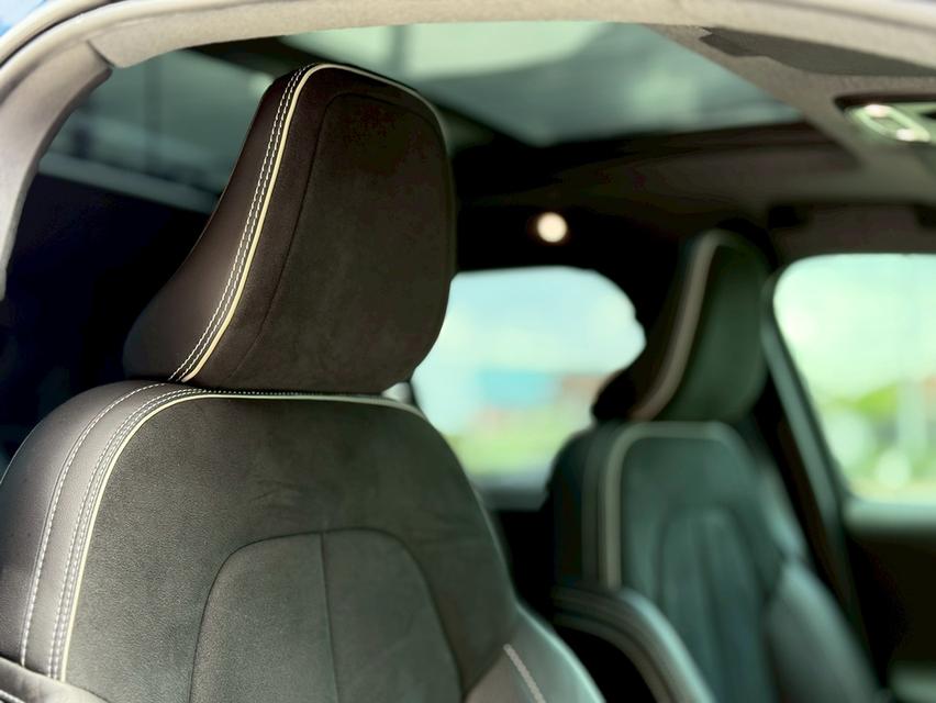 VOLVO XC40 2.0 T5 R-DESING AWD 2019  13