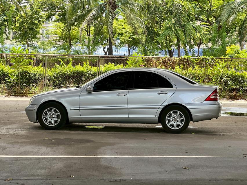 ขายรถ Benz C180K Classic W203 ปี 2004 สีเทา เกียร์ออโต้ 7