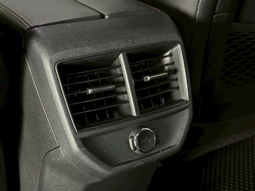Peugeot 3008 1.6 Turbo Allure 2022  16