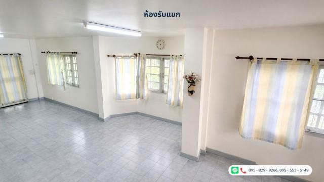 ขายทาวน์เฮ้าส์ 2 ชั้น หลังริม 24 วา เซ็นทรัล เวสต์เกตอยู่ตรงข้ามหมู่บ้าน,ใกล้ MRT บางใหญ่ มีพื้นที่สวนด้านข้างและหลังบ้า 3