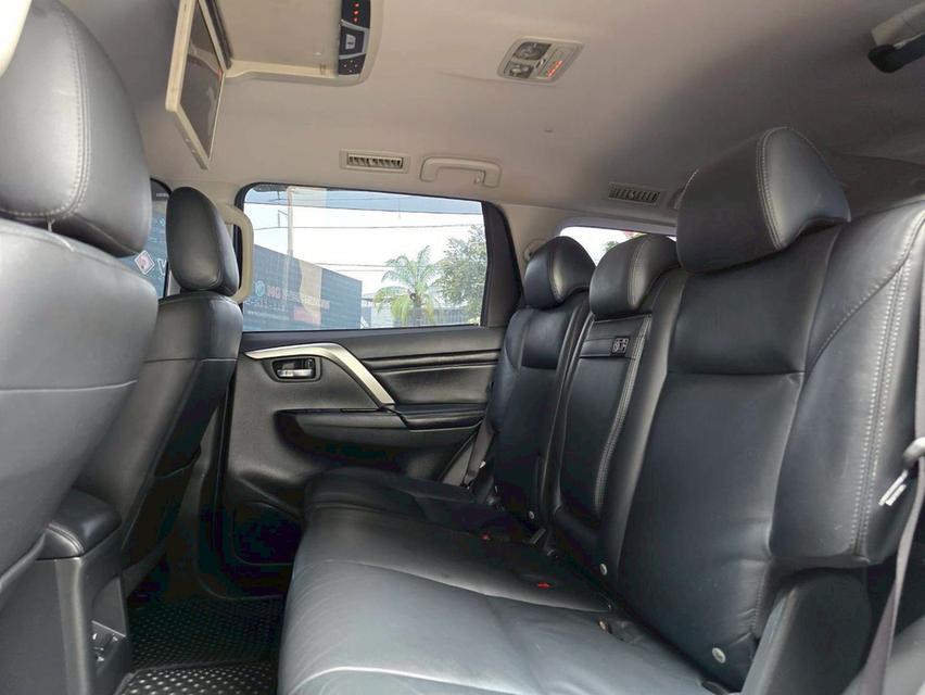 Mitsubishi Pajero 2.4GT ปี20 10