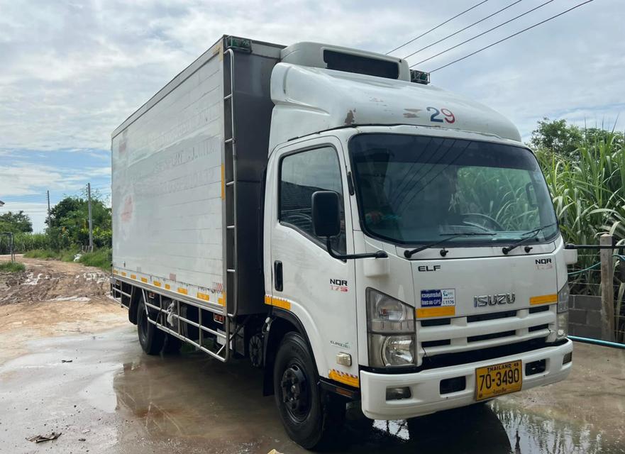 ขายรถบรรทุกตู้แช่เย็น ISUZU NQR 175 แรง 4