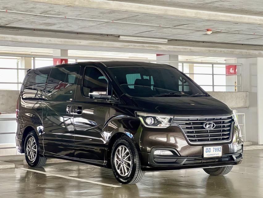 Hyundai H1 Deluxe ปี 2019  สภาพสวยบางเดิม
