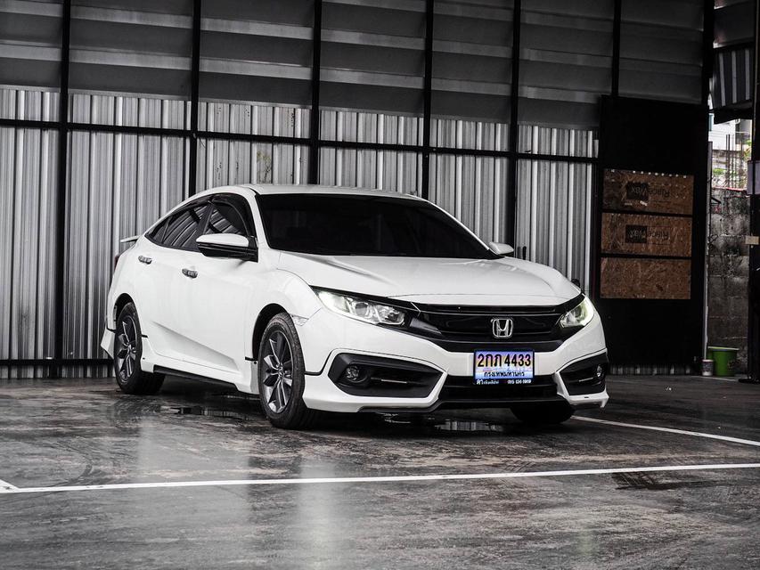 Honda Civic 1.8 EL ปี 2018 สีขาว 1