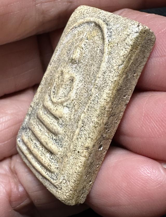 พระสมเด็จล.ป.นาค วัดระฆัง พิมพ์เทวดาพิมพ์เล็ก องค์ละ1250 องค์ที่3มีซ่อมด้านหลัง 1000 รูปที่ 8