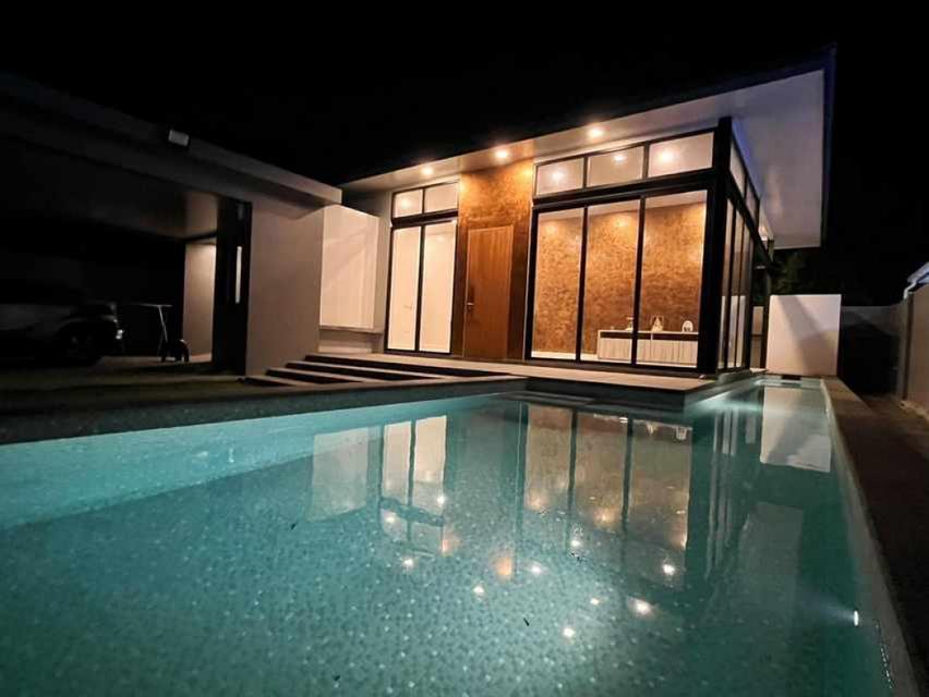 H563 ขายบ้าน pool villa เดินทางสะดวก มีสระว่ายน้ำ หนองปรือ พัทยา 3