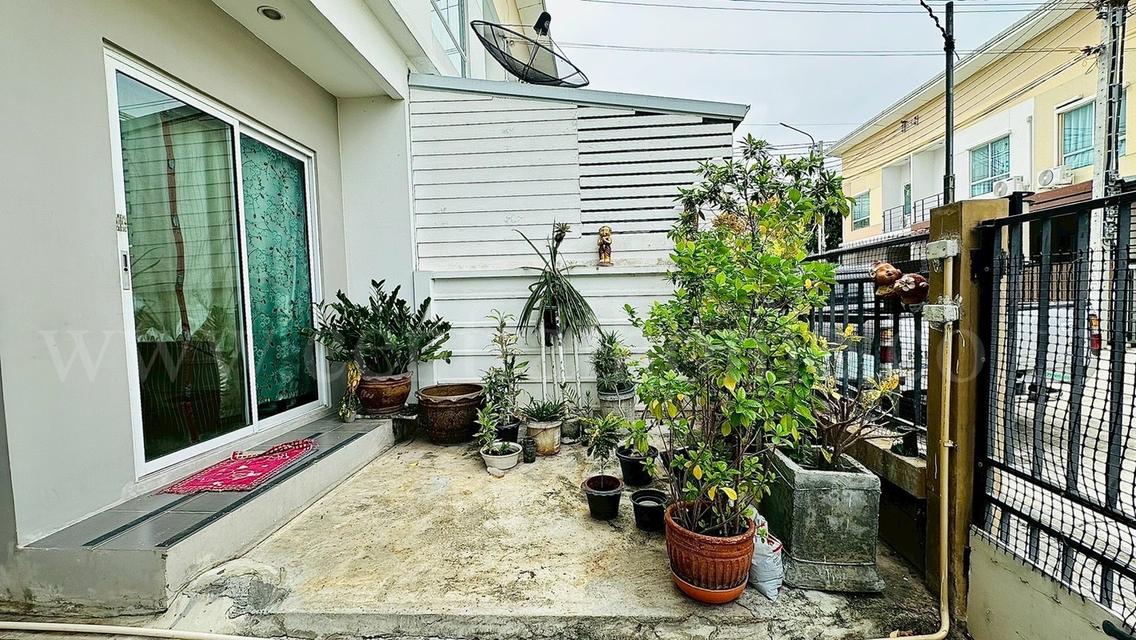 ทาวน์โฮม ดิ เอสเซนส์ ชัยพฤกษ์ - วงแหวน ถูกที่สุดในโครงการ 2