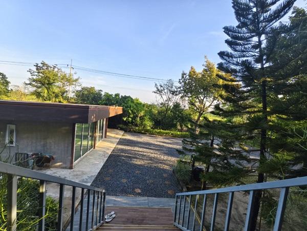 ขายบ้านสวน พร้อมที่ดิน 3 ไร่ อ.หนองเสือ จ.ปทุมธานี น้ำไม่ท่วม พร้อมเข้าอยู่ โทร 086-7777215 เจ้าของขายเอง 5