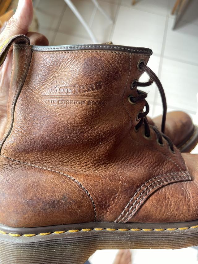 รองเท้า Dr.martens 7