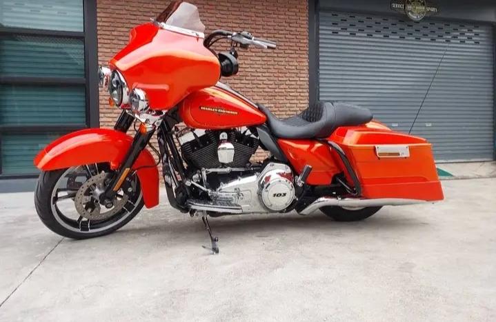 2012 Harley-Davidson Street Glide 2