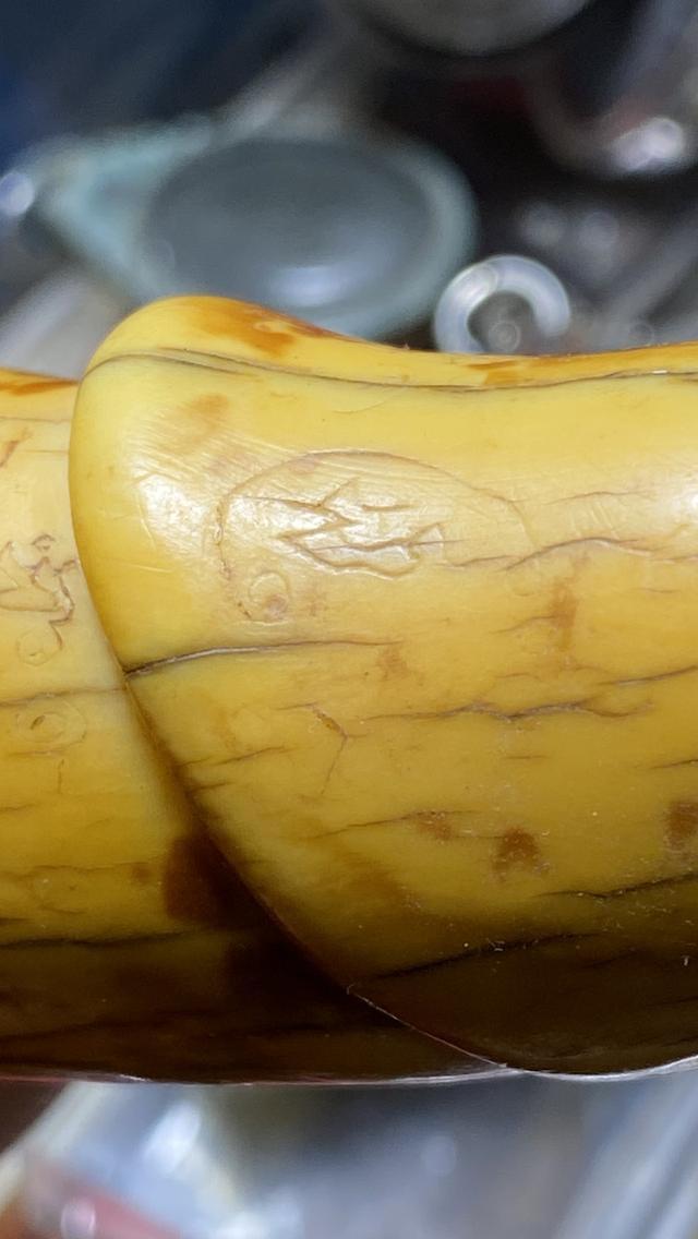 วัตถุมงคล เมตตามหานิยม รูปที่ 4