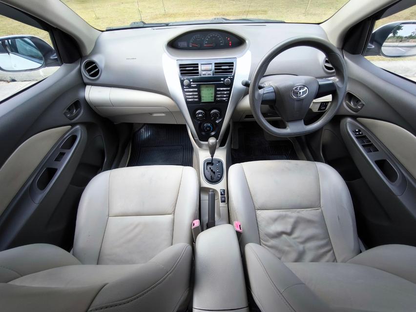 Toyota Vios 1.5 E Safety 2011 4