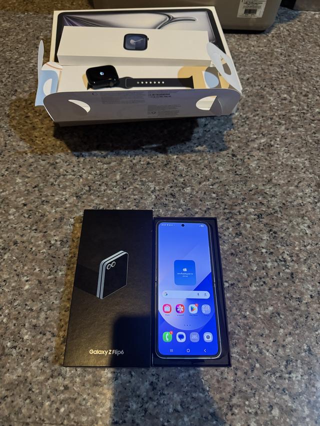 ขายๆๆๆถูกSamsungFlip6สีใหม่Blue 512กิ๊กRam12มีกล่องอีมี่ตรงสูนTrueสภาพสวยการใช้งานดีเยี่ยมทุกๆฟังชั่นเครื่องรีสโตได้ตลอดไม่มีติดแอคเค้าใดๆคับ สภาพ: