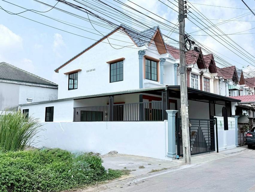 หลังมุม 32 ตรว. โซนเลียบวารี หนองจอก ฟรีโอน แบบนี้ต้องรีบ! 18