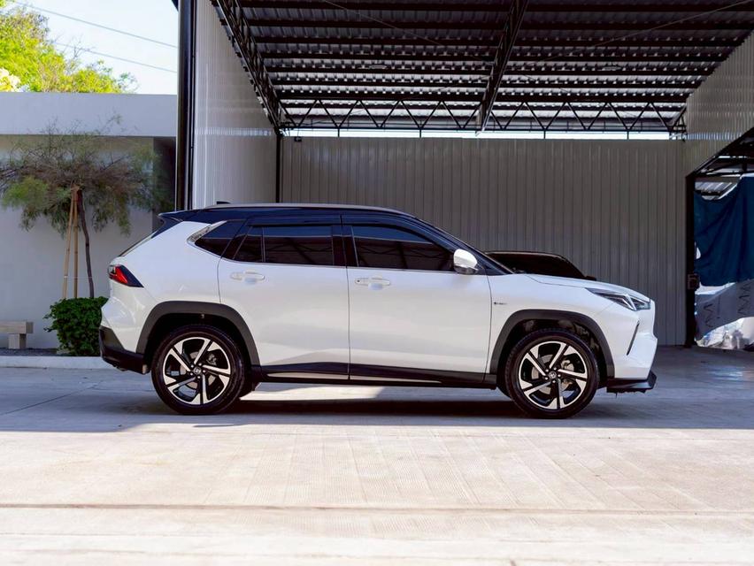 Toyota Yaris HEV Premium Luxury ปี 2024 ♨️ ประกันเครื่องเกียร์3ปี30000 km.♨️ รูปที่ 11