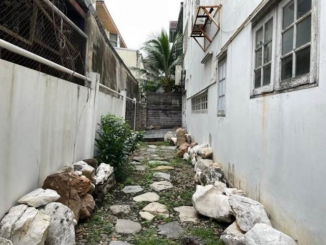 ขายบ้านเดี่ยว 4 ชั้น 120 ตร.วา ในหมู่บ้านทาวน์อินทาวน์ ใกล้เลียบด่วน ใกล้ the scene ทาวน์อินทาวน์ 8