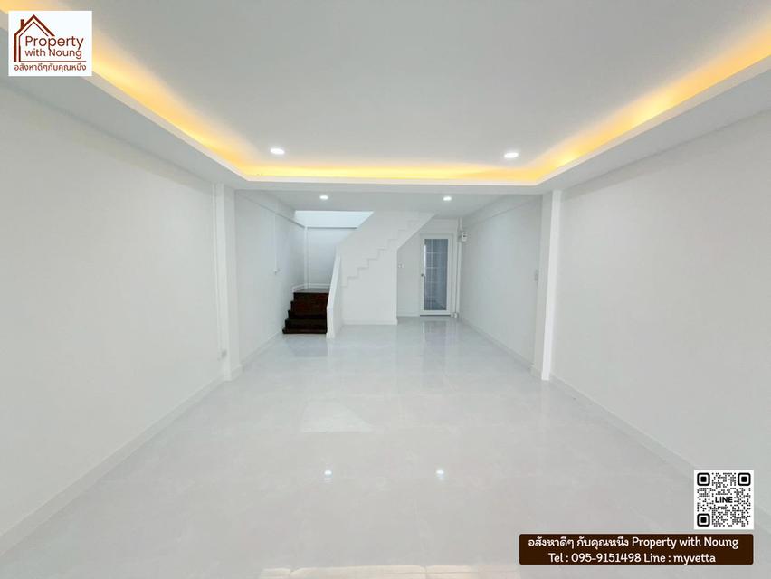ทาวน์เฮาส์ลาดปลาเค้า 2 ชั้น แถมฟรี แอร์ 2 เครื่อง ซอยเสนานิคม1 ถนนเสนานิคม1 ซ.38 ลาดปลาเค้า รีโนเวทใหม่พร้อมอยู่ มีปั๊มน้ำ 6