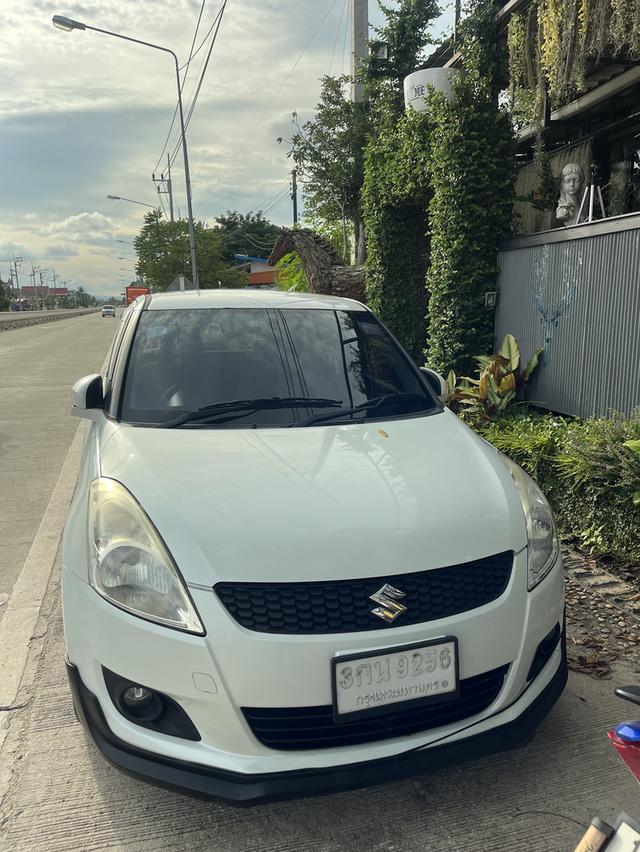 SUZUKI Swift 1.2 GLX  5