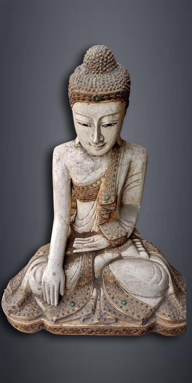 พระพุทธรูปไม้แกะสลัก พระไม้มัณฑะเลย์ พระไม้โบราณ ศิลปะพม่า