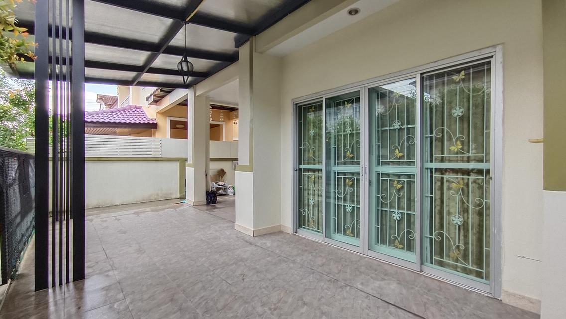 บ้านบุรีรมย์ รามอินทรา-ซาฟารี บ้านตกแต่งพร้อมอยู่ ติดถนนใหญ่ 13