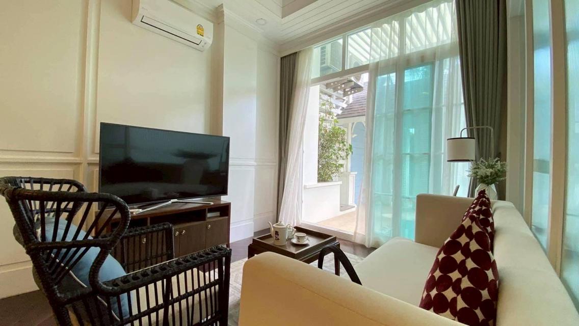 Grand Florida Beachfront Condo Pattaya 10