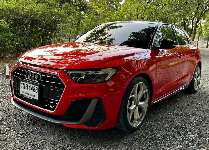 Audi A1 SportBack 35 S-Line ปี 2020  4