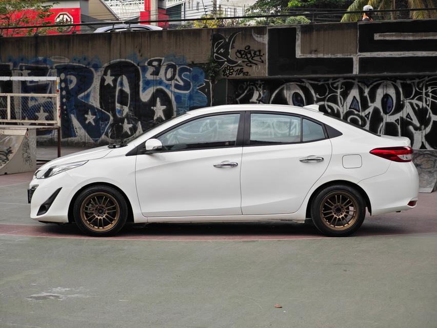 Toyota Yaris Ativ 1.2 G auto ปี 2019 3