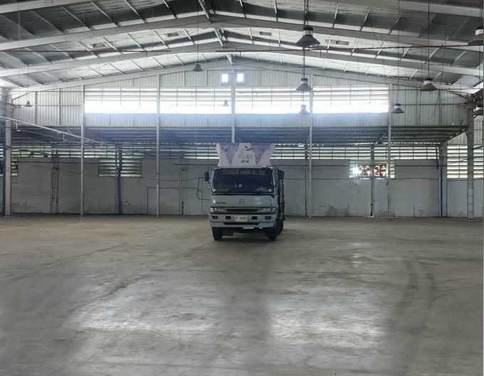 ให้เช่าโกดัง/โรงงาน เขตปลอดอากร ถ.บางบัวทอง-สุพรรณบุรี (340) ปากเกร็ด นนทบุรี         800-2800 ตรม. มีใบ รง.4 ไฟ 3 เฟส ใกล้ศูนย์กระจายสินค้า 7 