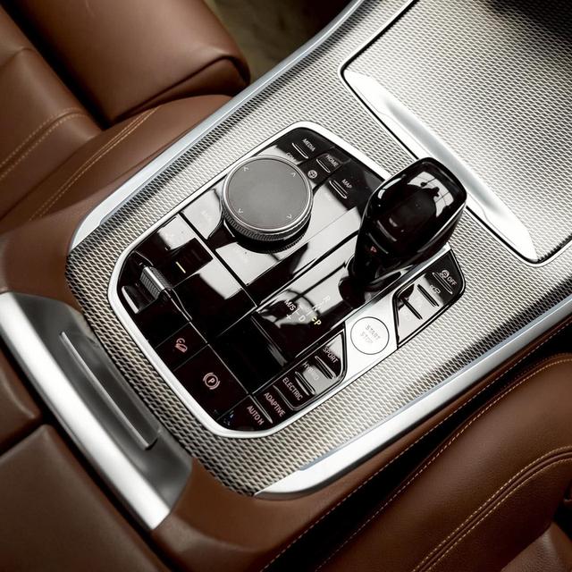 X5 xDrive45e M Spor  (G05 : Plug-in Hybrid) 10