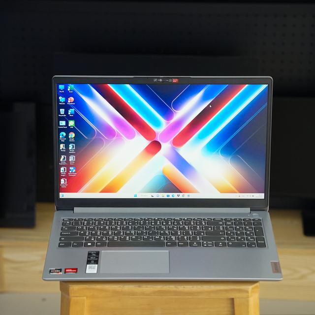 Lenovo IdeaPad Slim 1