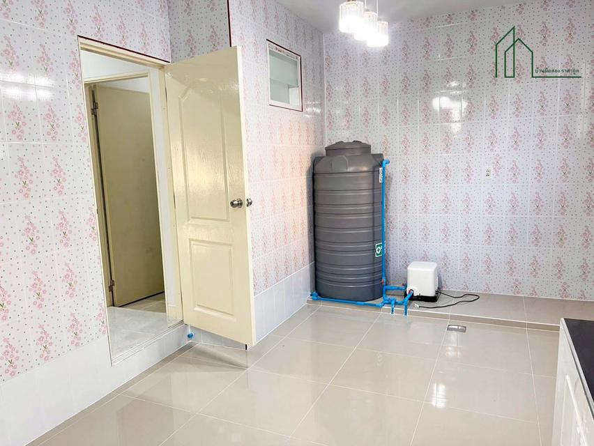 ทาวน์เฮ้าส์ ม.ชายคลอง ถนนเทพารักษ์ พร้อมอยู่ 12