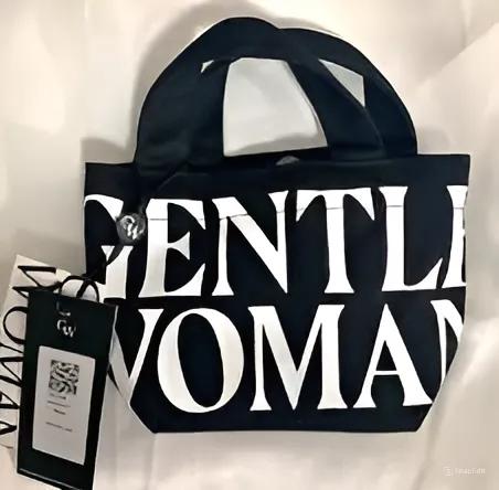 กระเป๋าผ้า Gentlewoman สีดำ 4