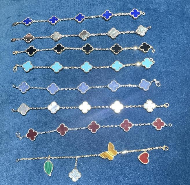 ข้อมือ van cleef & arpels ตัวเหมือนในช๊อป มอง 18เค แท้ 4