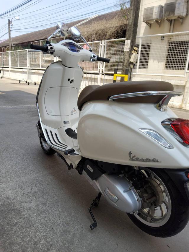 All NEW Vespa Primervera 150 i-Get ABS ปี2022  สภาพเกรดA 2768 กม. เอกสารครบพร้อมโอน 1