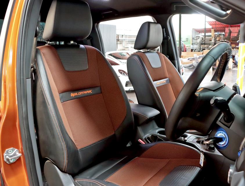 FORD RANGER 3.2 WildTrak Double Cab 4WD ปี2018 รถบ้านแท้ ออพชั่นเต็มคัน  วิ่งน้อย 13