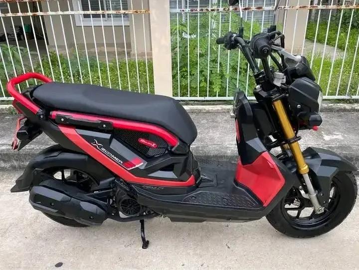 Honda Zoomer X 3