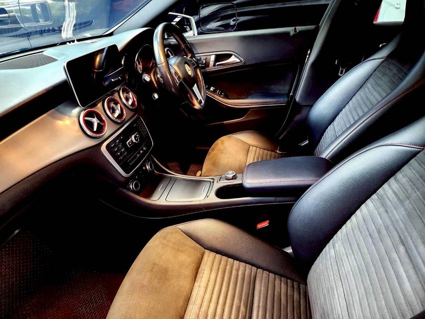 Mercedes Benz CLA 250 Amg Dynamic ปี 2014 จด 2015 ไมล์ 21x,xxx KM. รูปที่ 7