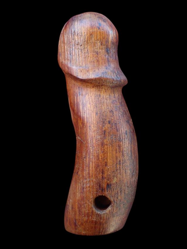 ปลัดขิก หลวงปู่ทิมวัดละหารไร่